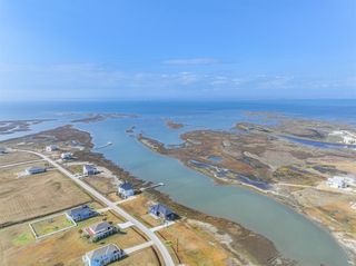 3819 Mitote Drive, Galveston, TX 77554