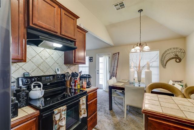 421 Hidden Creek Way, Oklahoma City, OK 73117