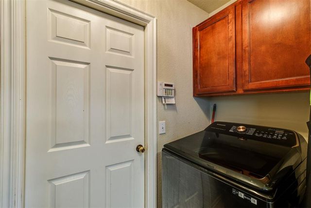 421 Hidden Creek Way, Oklahoma City, OK 73117