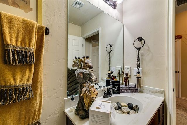 421 Hidden Creek Way, Oklahoma City, OK 73117