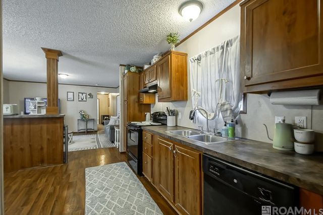 32730 Bill Williams Rd, Walker, LA 70785