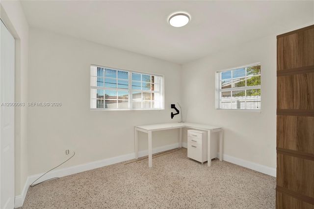 9401 Jamaica Dr, Cutler Bay, FL 33189