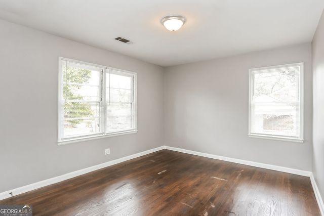 811 Dennis Drive, Forest Park, GA 30297