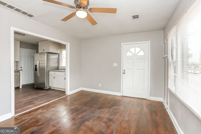 811 Dennis Drive, Forest Park, GA 30297