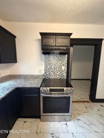 2529 Woodbine Ave, Knoxville, TN 37914