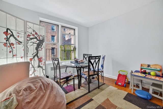 2105 Wallace Avenue 2A, Bronx, NY 10462