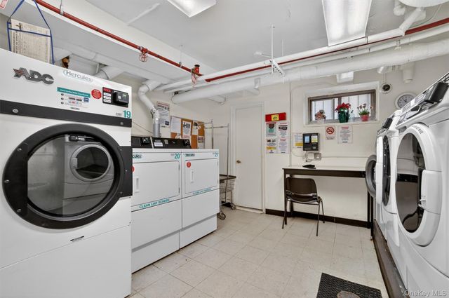 2105 Wallace Avenue 2A, Bronx, NY 10462