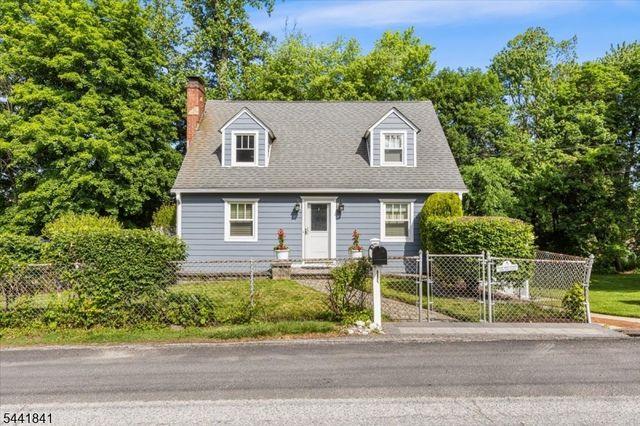 231 Sussex Ave, Andover Twp., NJ 07860