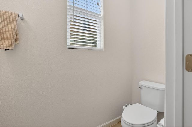 8212 Kramer Ranch Ln, Elk Grove, CA 95758