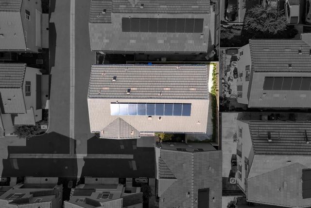 8212 Kramer Ranch Ln, Elk Grove, CA 95758