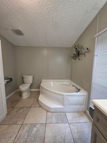 398 Armory Road, Monteagle, TN 37356