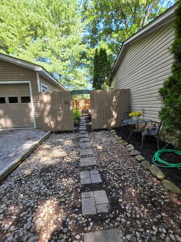 398 Armory Road, Monteagle, TN 37356