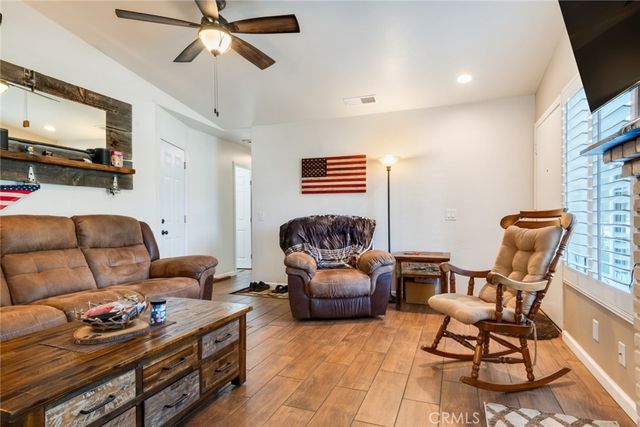 3198 Bexfield Court, Riverside, CA 92503