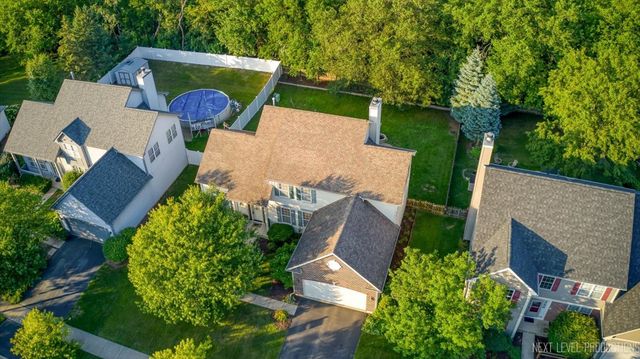 1949 PINNACLE Drive, Aurora, IL 60502