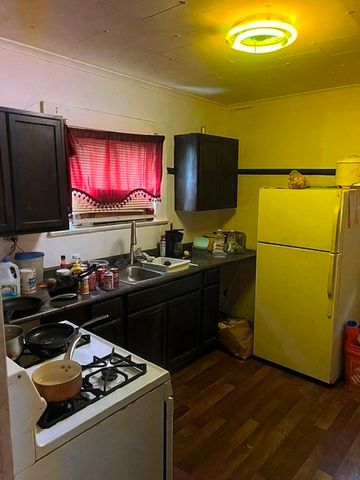 64 Roycroft Drive, Rochester, NY 14621