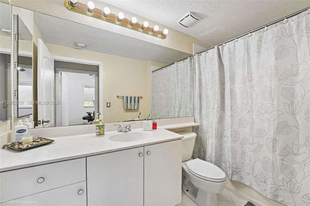10710 NW 66th Street 313, Doral, FL 33178