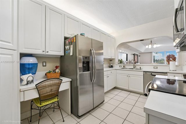 10710 NW 66th Street 313, Doral, FL 33178