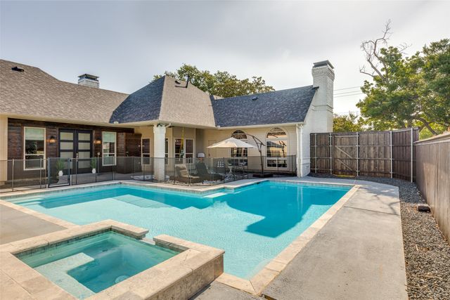 17327 Davenport Road, Dallas, TX 75248