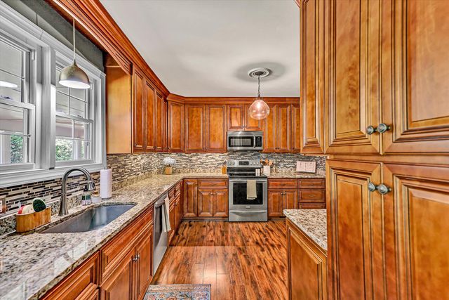 885 S MAIN ST, Rocky Mount, VA 24151