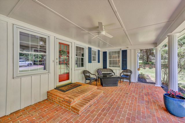 885 S MAIN ST, Rocky Mount, VA 24151