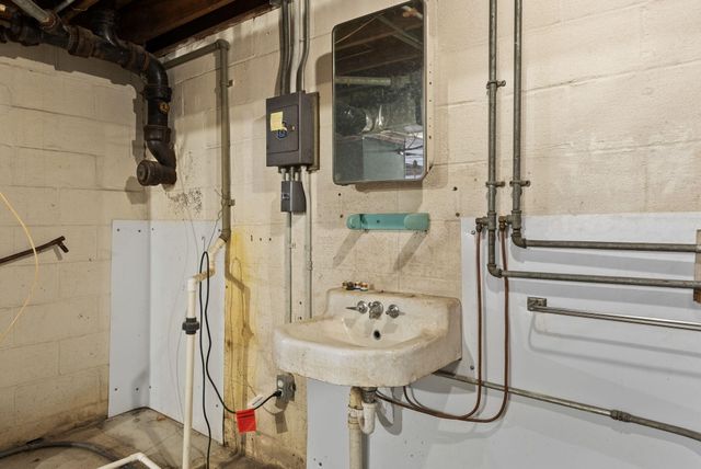 102 Butler Street, Millersburg, KY 40348