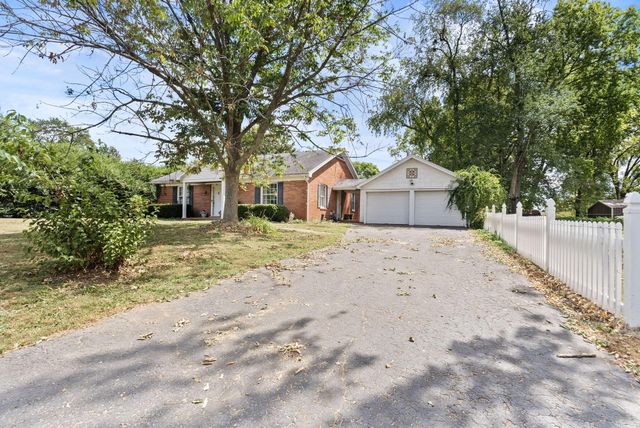 102 Butler Street, Millersburg, KY 40348