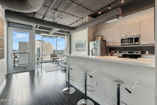 1 E LEXINGTON Avenue 1306, Phoenix, AZ 85012