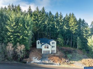 370 Boulder Ridge Dr, Sweet Home, OR 97386