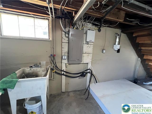 135 West Wabash Street, Allentown City, PA 18103