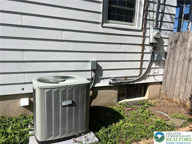 135 West Wabash Street, Allentown City, PA 18103