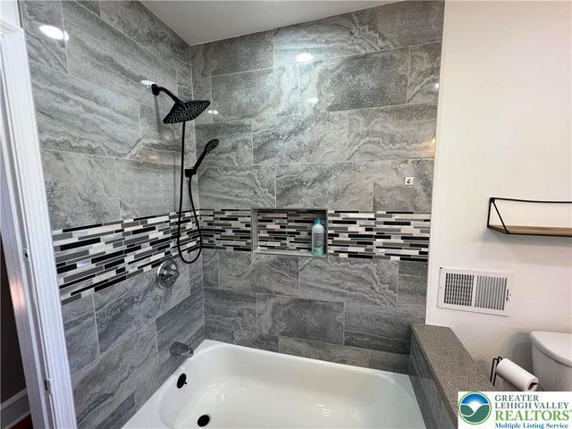 135 West Wabash Street, Allentown City, PA 18103