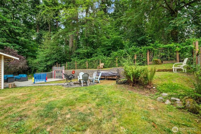 7622 234th Street SW, Edmonds, WA 98026