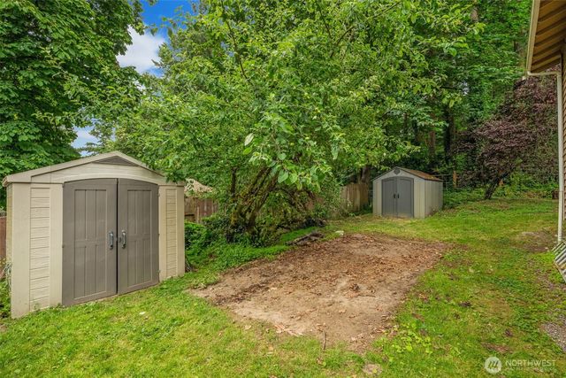 7622 234th Street SW, Edmonds, WA 98026
