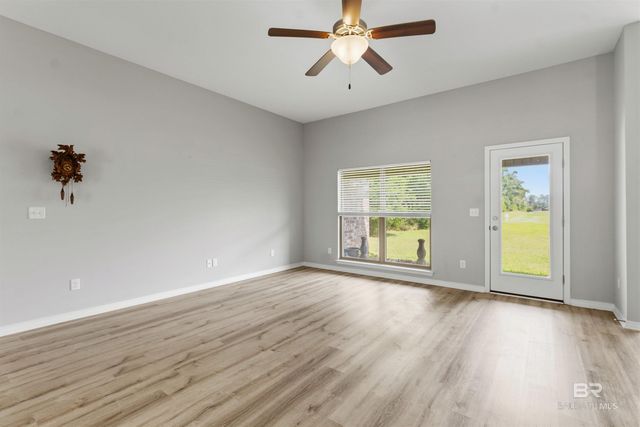 18755 Wilters Street, Robertsdale, AL 36567