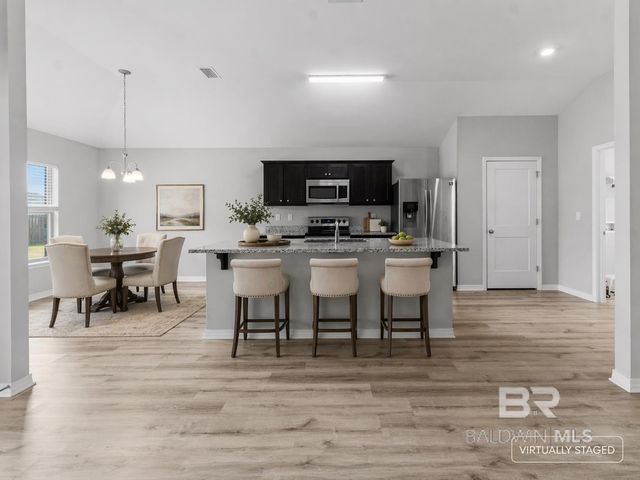 18755 Wilters Street, Robertsdale, AL 36567