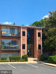 1805 WILLIAM ST #B7, Fredericksburg, VA 22401