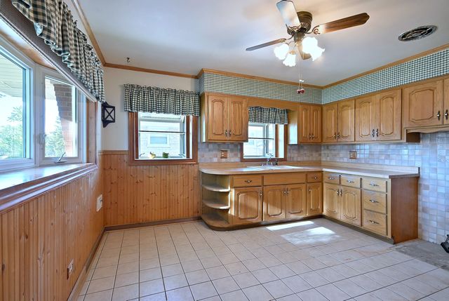 4226 Grove Avenue, Stickney, IL 60402