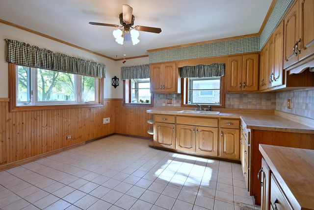 4226 Grove Avenue, Stickney, IL 60402