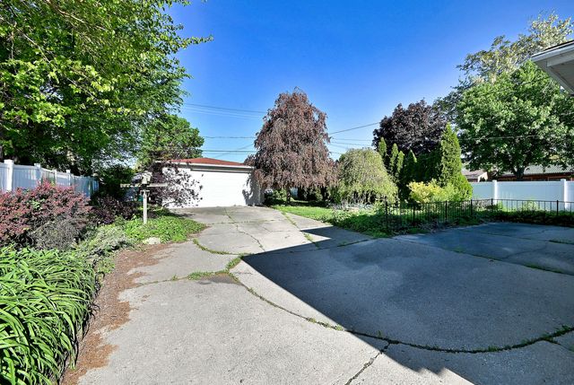 4226 Grove Avenue, Stickney, IL 60402