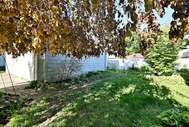 4226 Grove Avenue, Stickney, IL 60402