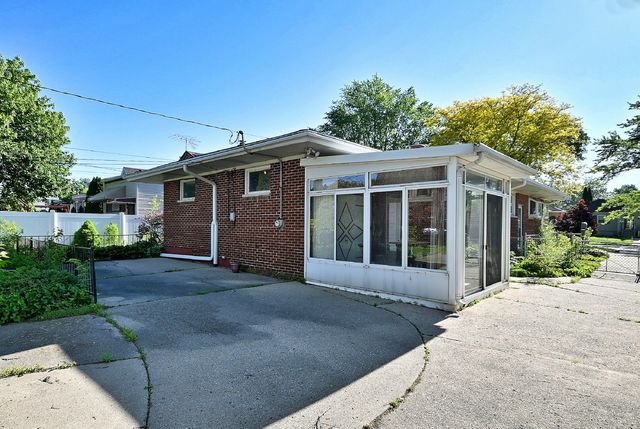 4226 Grove Avenue, Stickney, IL 60402