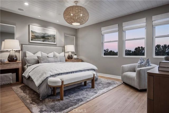 116 Palisades, Irvine, CA 92618