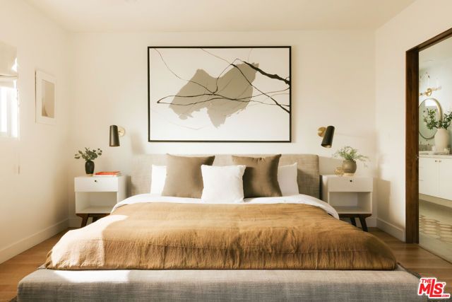 3019 Surry Street, Los Angeles, CA 90027