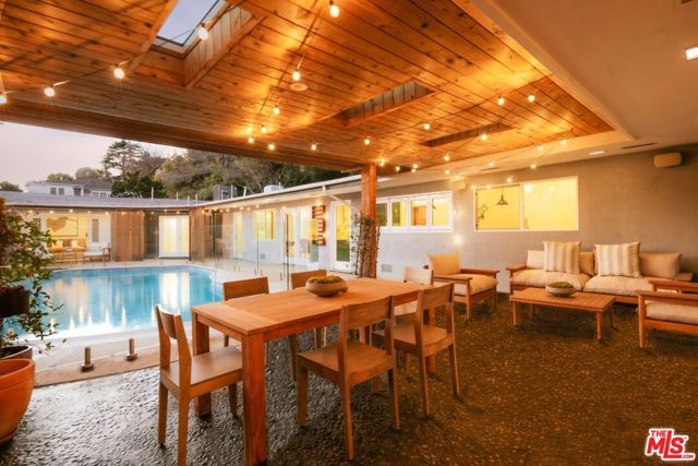 3019 Surry Street, Los Angeles, CA 90027