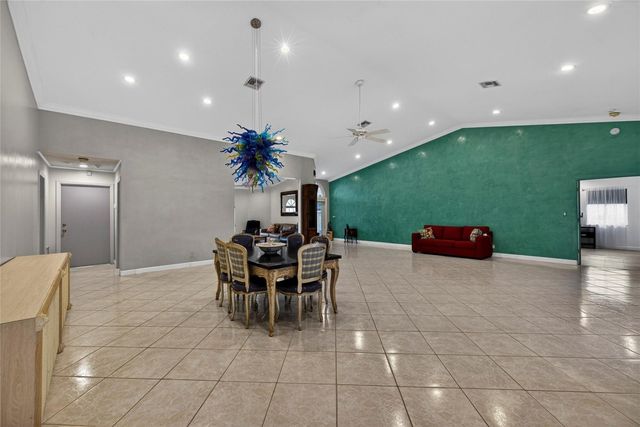 10405 Canoe Brook Circle, Boca Raton, FL 33498
