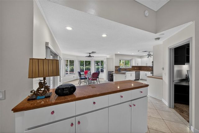 10405 Canoe Brook Circle, Boca Raton, FL 33498
