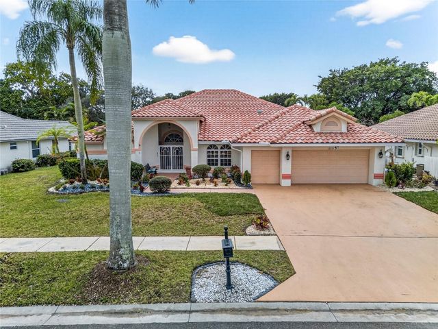 10405 Canoe Brook Circle, Boca Raton, FL 33498