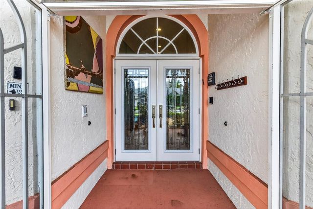 10405 Canoe Brook Circle, Boca Raton, FL 33498