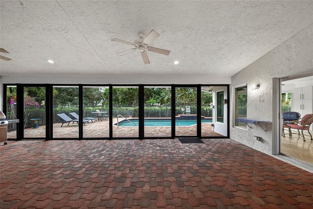 10405 Canoe Brook Circle, Boca Raton, FL 33498