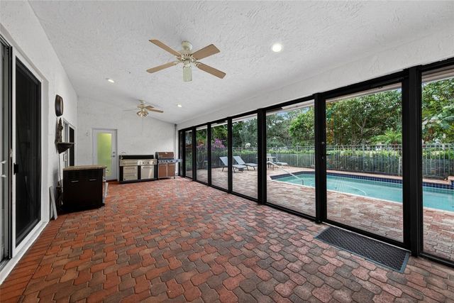 10405 Canoe Brook Circle, Boca Raton, FL 33498